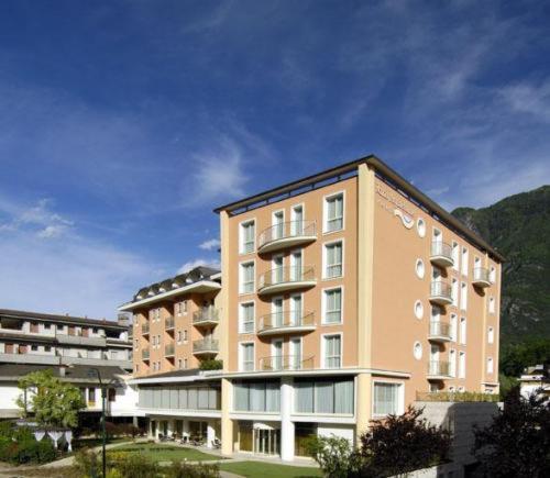 Rizzi Aquacharme Hotel & Spa Boario Terme Eksteriør billede