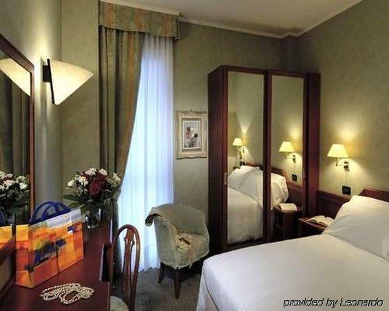 Rizzi Aquacharme Hotel & Spa Boario Terme Værelse billede