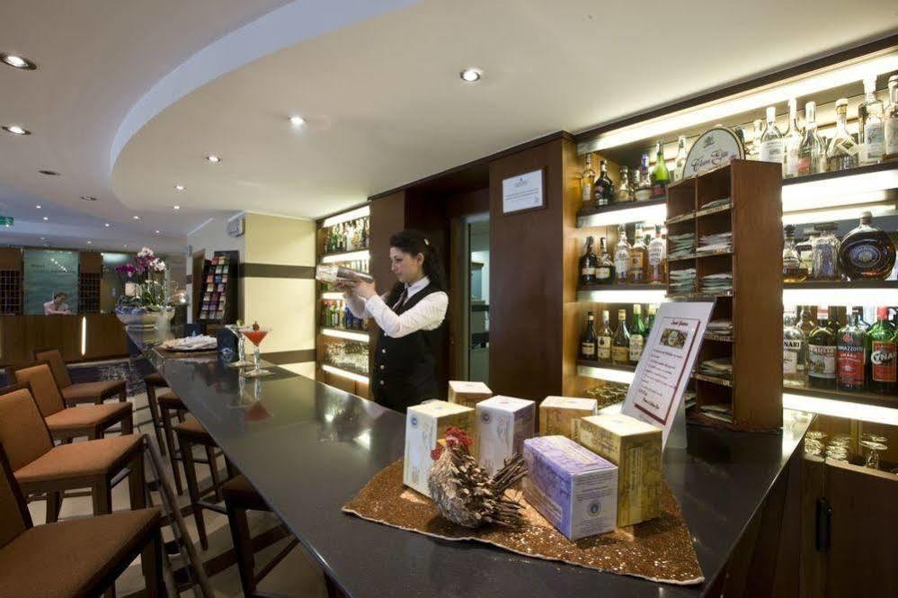 Rizzi Aquacharme Hotel & Spa Boario Terme Eksteriør billede
